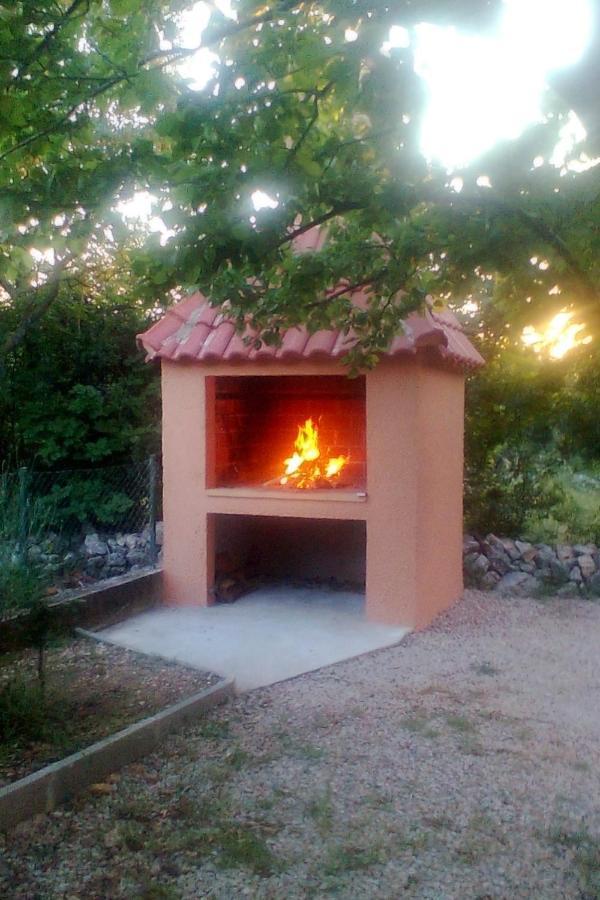 Apartments With A Parking Space Rovanjska, Paklenica - 6209 Екстериор снимка